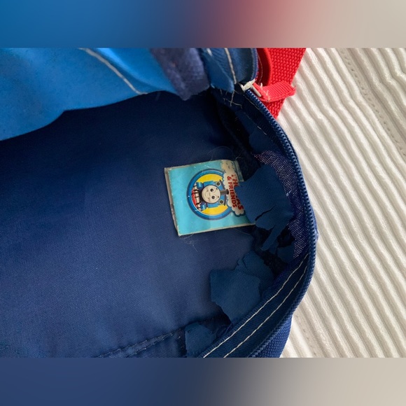 Thomas the train backpack - Picture 3 of 4